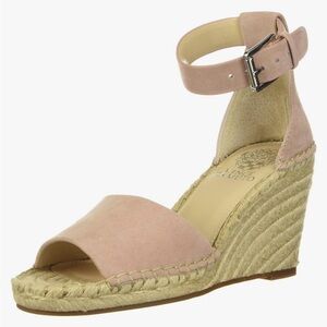 VINCE CAMUTO Sandals Women’s 8M Suede Wedge LIKE NEW!